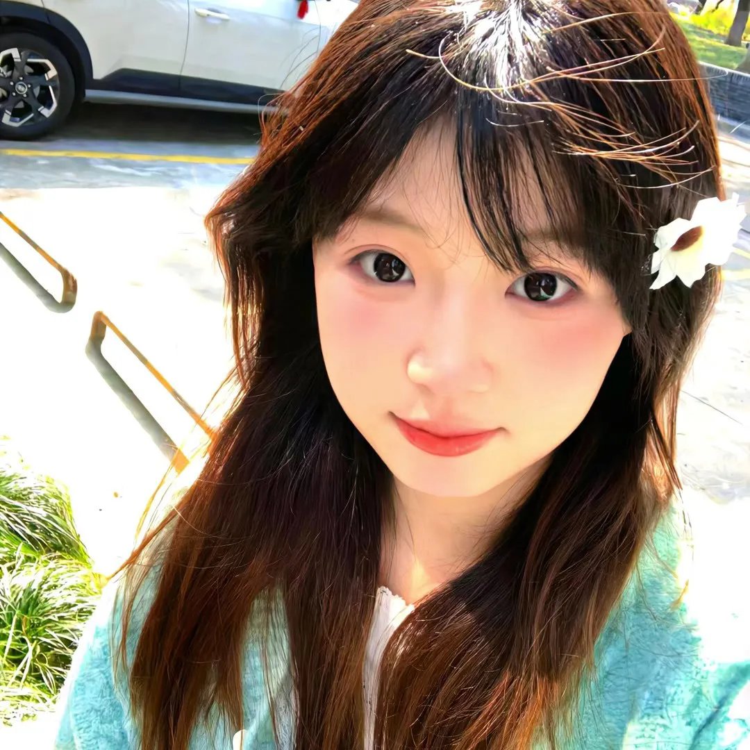 血月初现